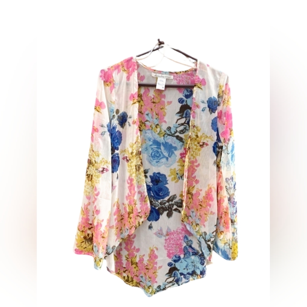 GORGEOUS Boho Floral Kimono Open Front Size Medium American Rag Cover-up Kimono